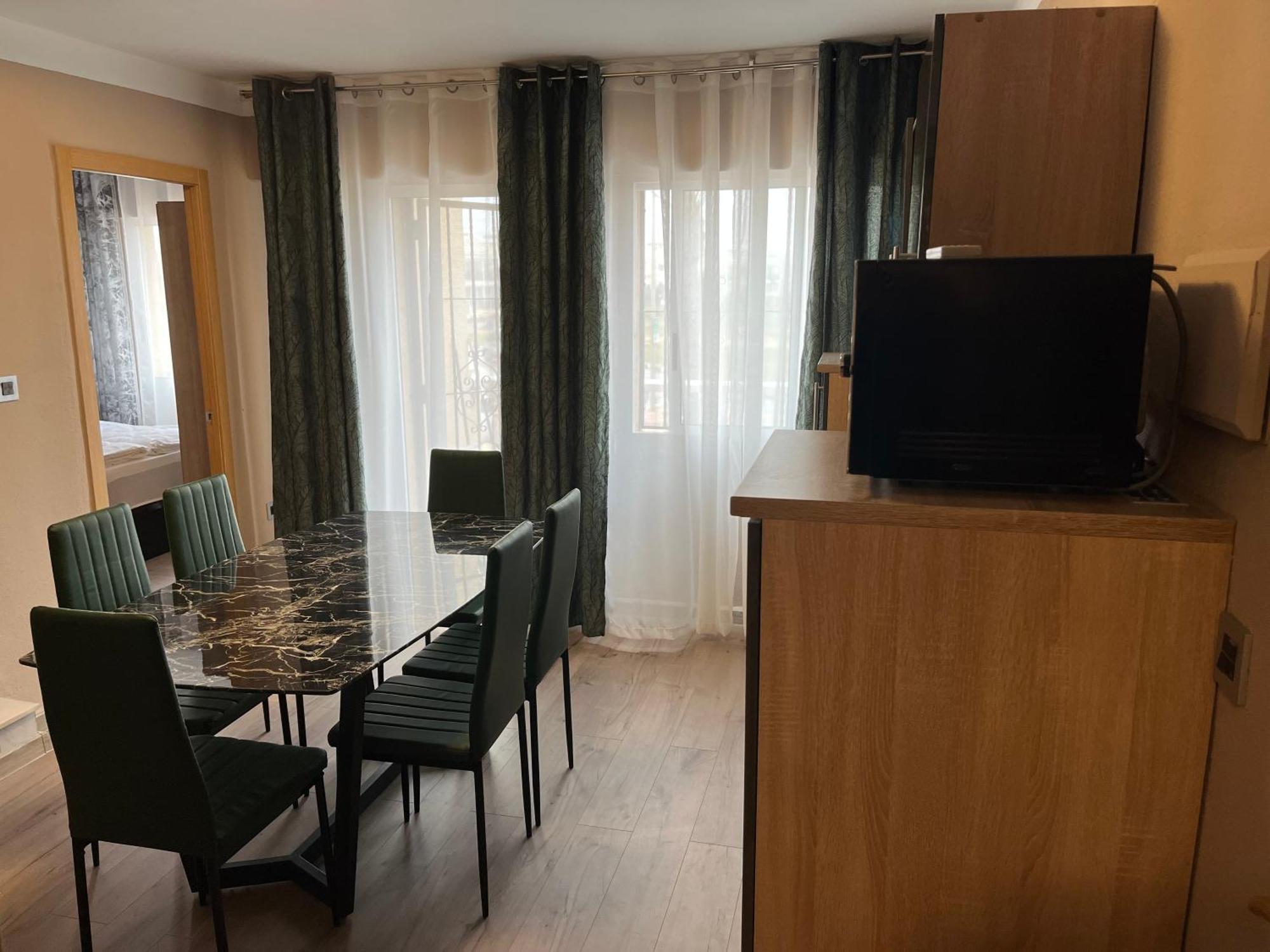 Villa Nadiya App Pool, Parking Торевьиа Экстерьер фото