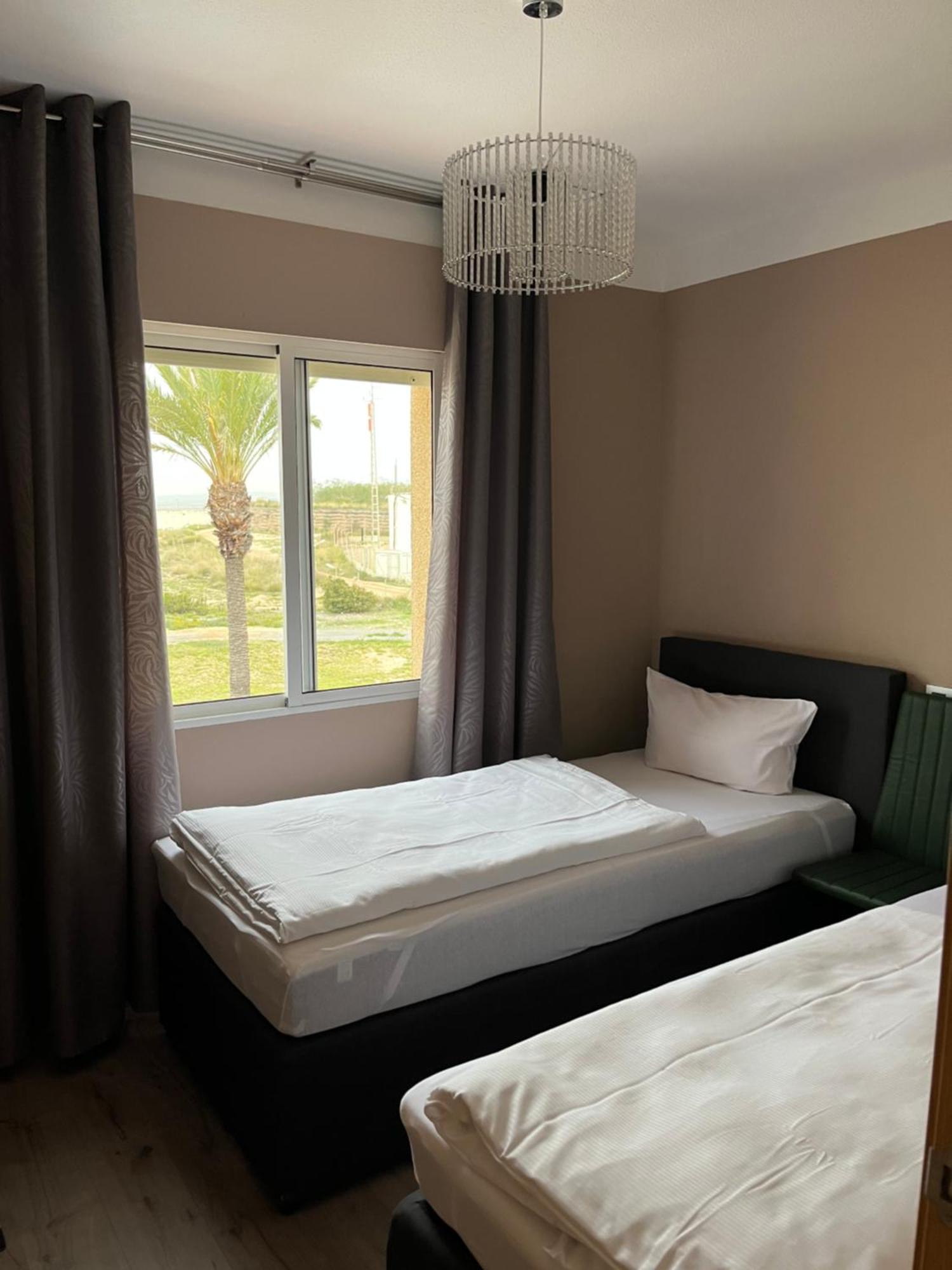 Villa Nadiya App Pool, Parking Торевьиа Экстерьер фото